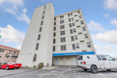 250 Shore Road 4D Long Beach NY 11561