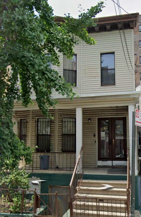 Homes For Sale - 2819 Creston Avenue<br/> Bronx, NY 10468