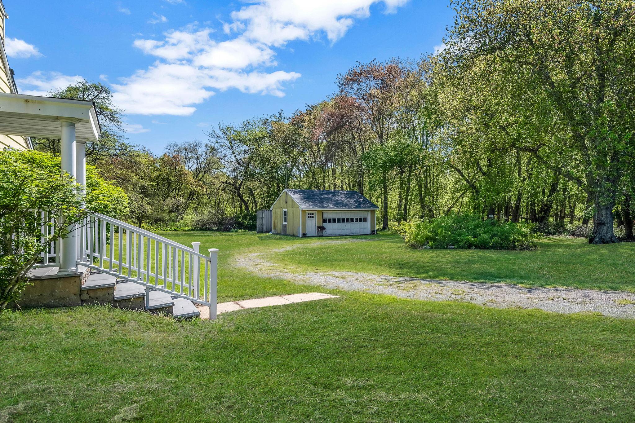 1680 N Sea Road, Southampton, New York image 27