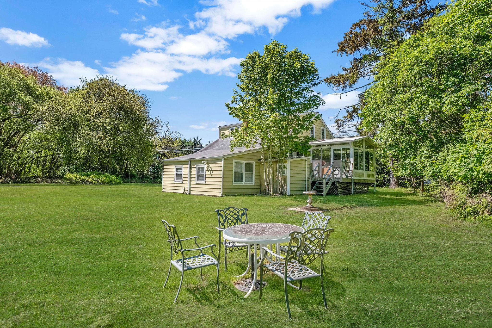 1680 N Sea Road, Southampton, New York image 35