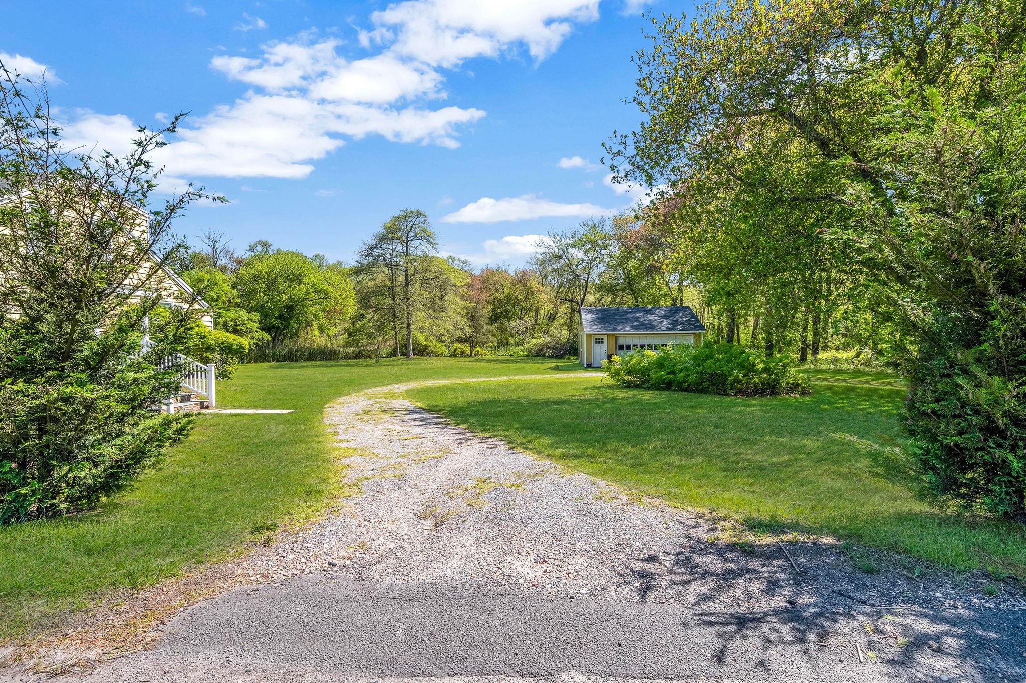 1680 N Sea Road, Southampton, New York image 10