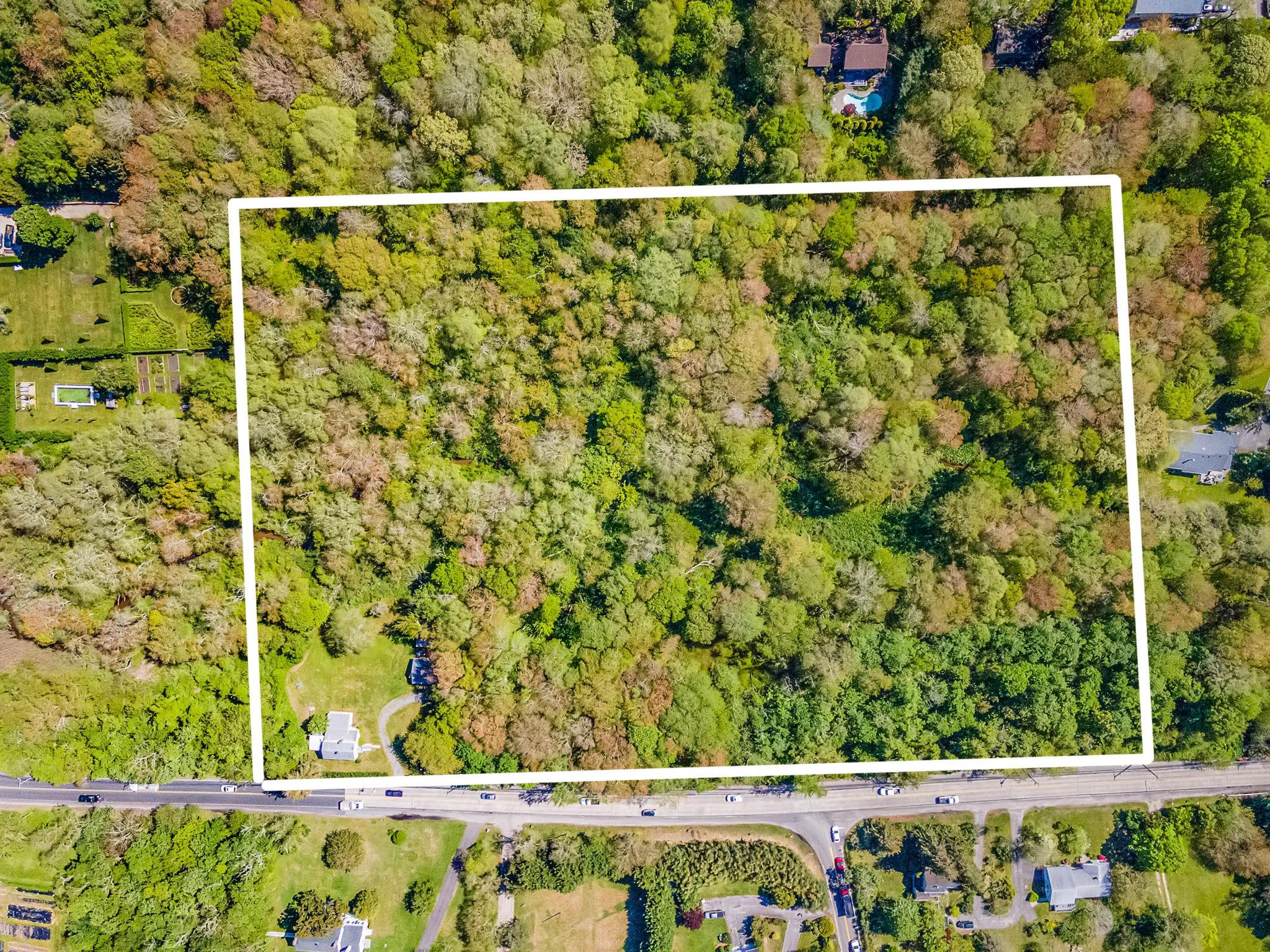 1680 N Sea Road, Southampton, New York image 8