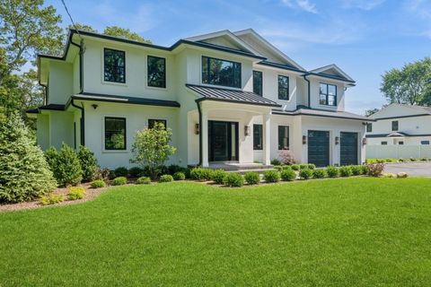 352 Cold Spring Road Syosset NY 11791