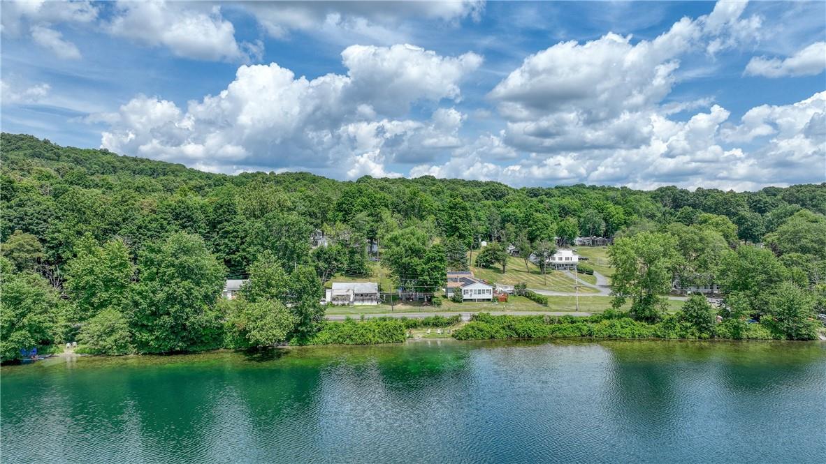 60 Hibiscus Circle #60, Hopewell Junction, New York image 18