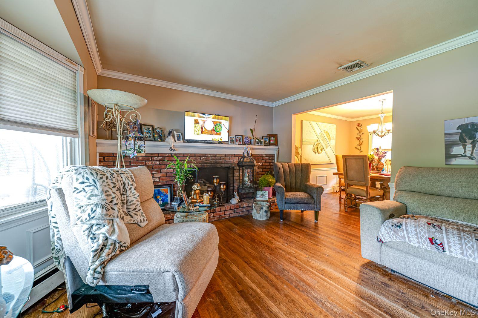 313 Waterside Road
