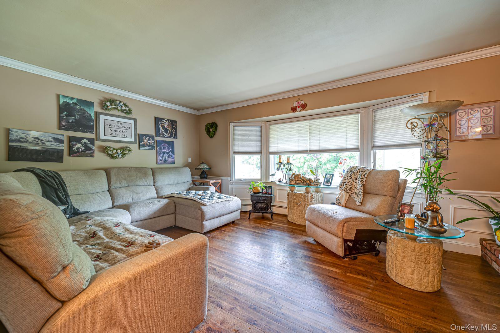313 Waterside Road
