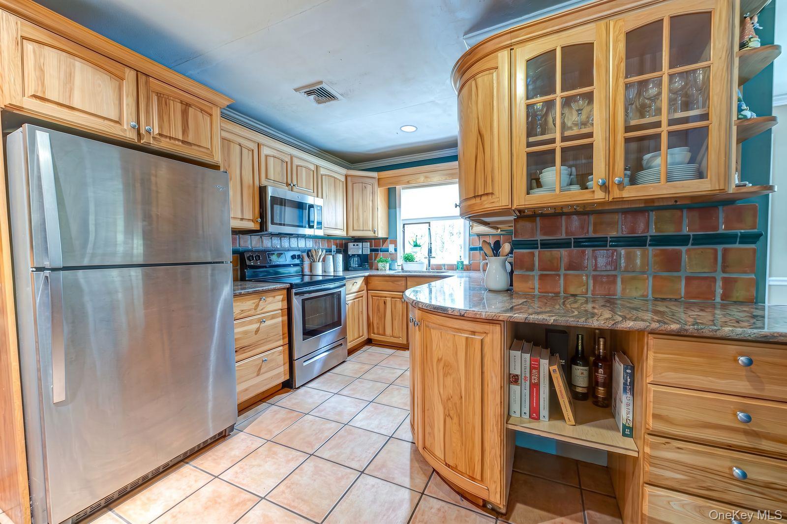 313 Waterside Road