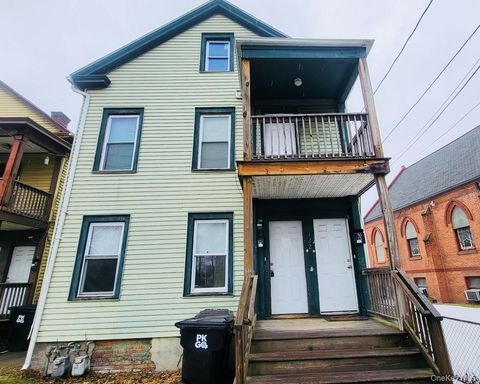 Photo of 122 Smith Street #1, Poughkeepsie, NY 12601 (MLS # 968623)