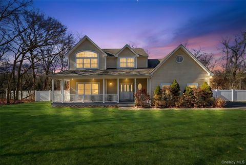 36 S. Cozine Road Center Moriches NY 11934