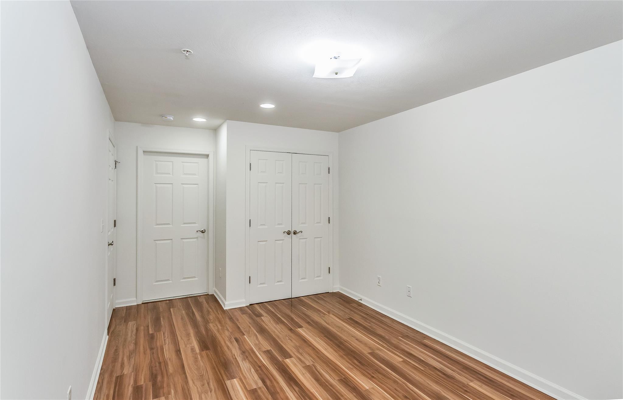 1011 Willow Lane, Valley Stream, New York image 15