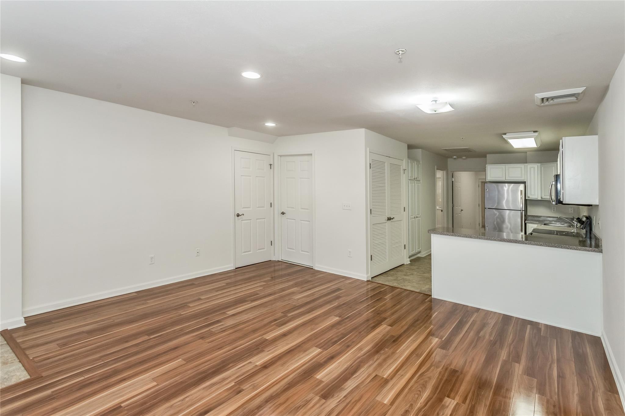 1011 Willow Lane, Valley Stream, New York image 4