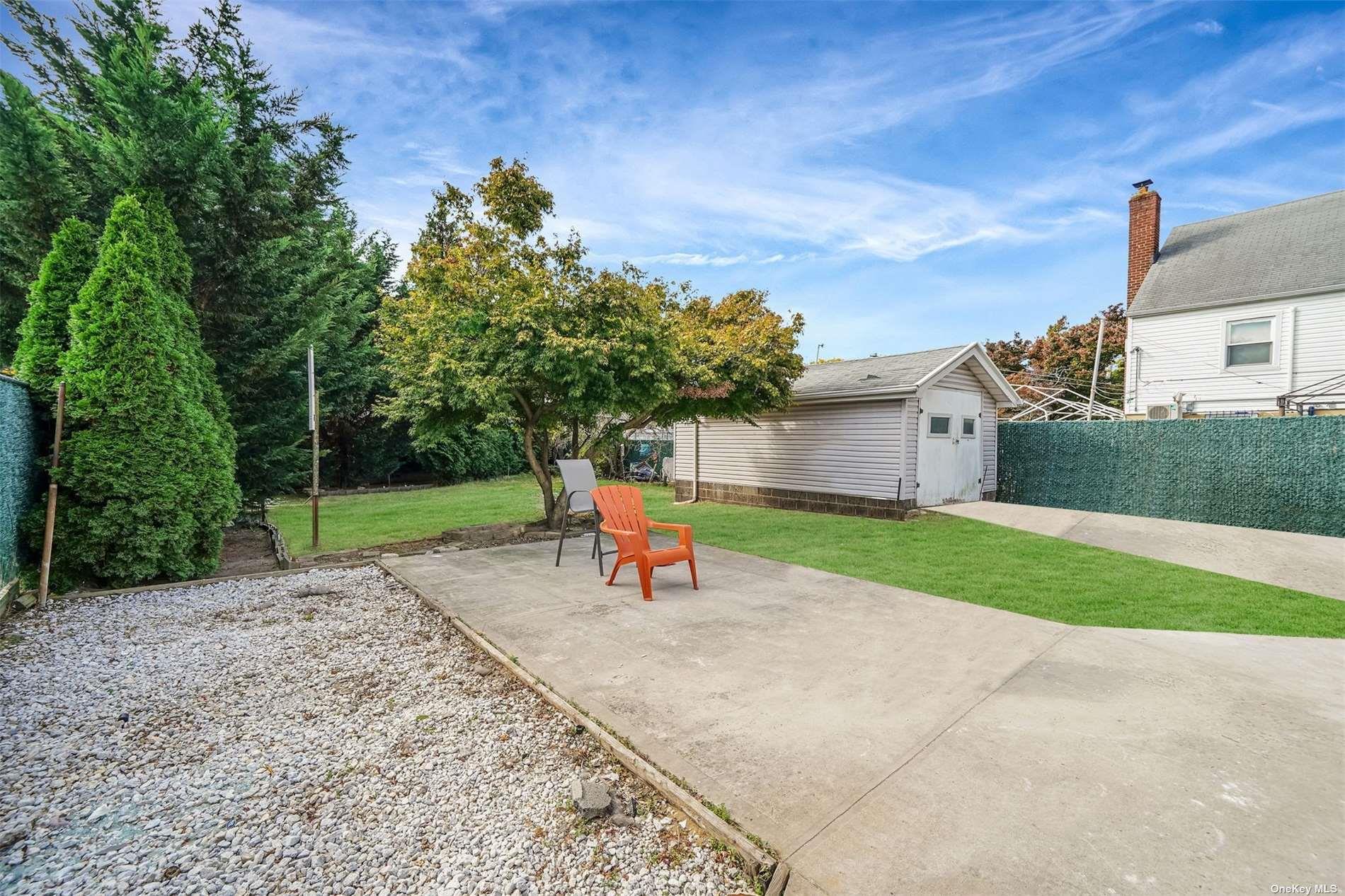 247-14 137th Road, Rosedale, New York image 3