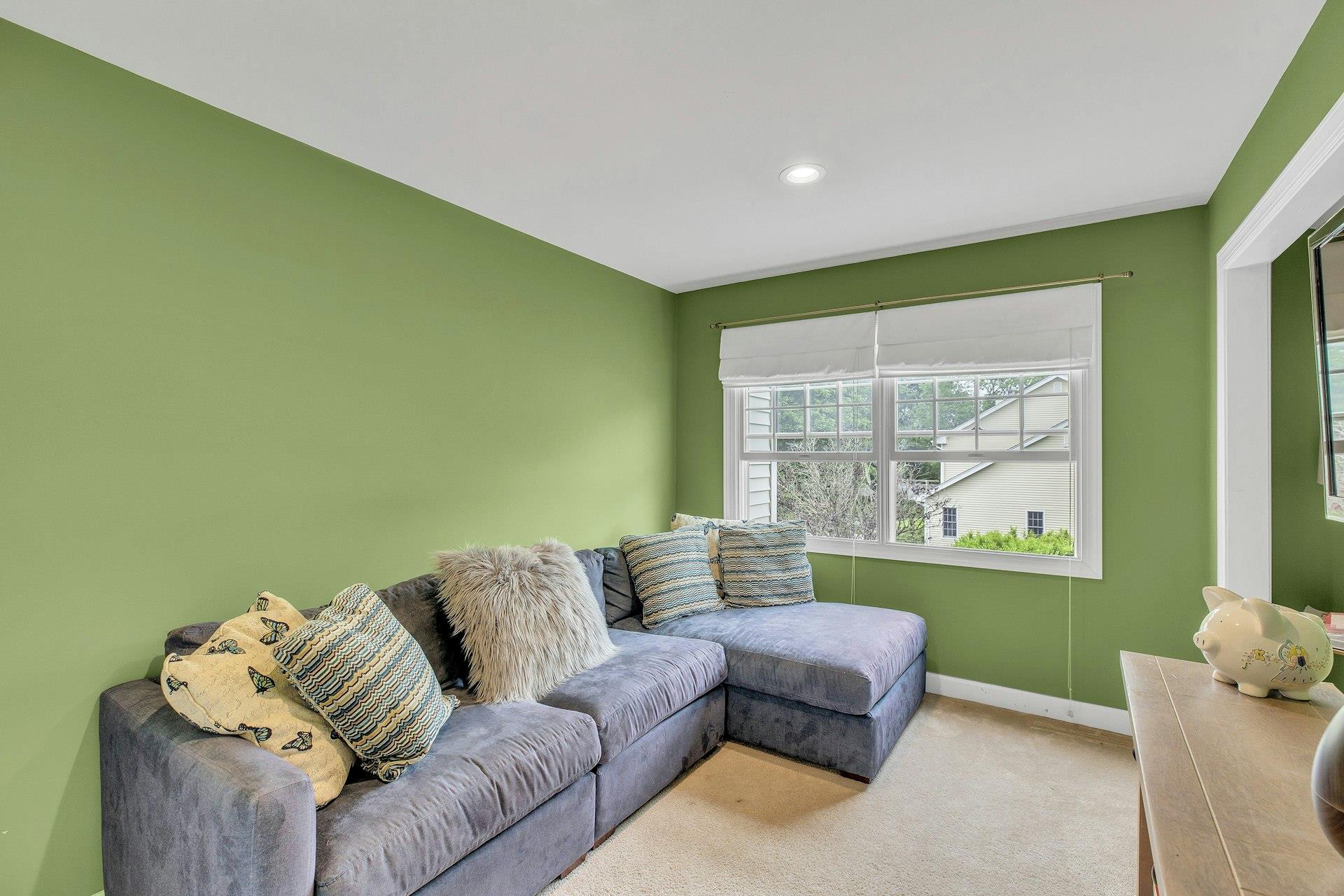 6 Esteves Court, Melville, New York image 26
