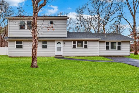 Homes For Sale - 2 7th Street<br/> Center Moriches, NY 11934