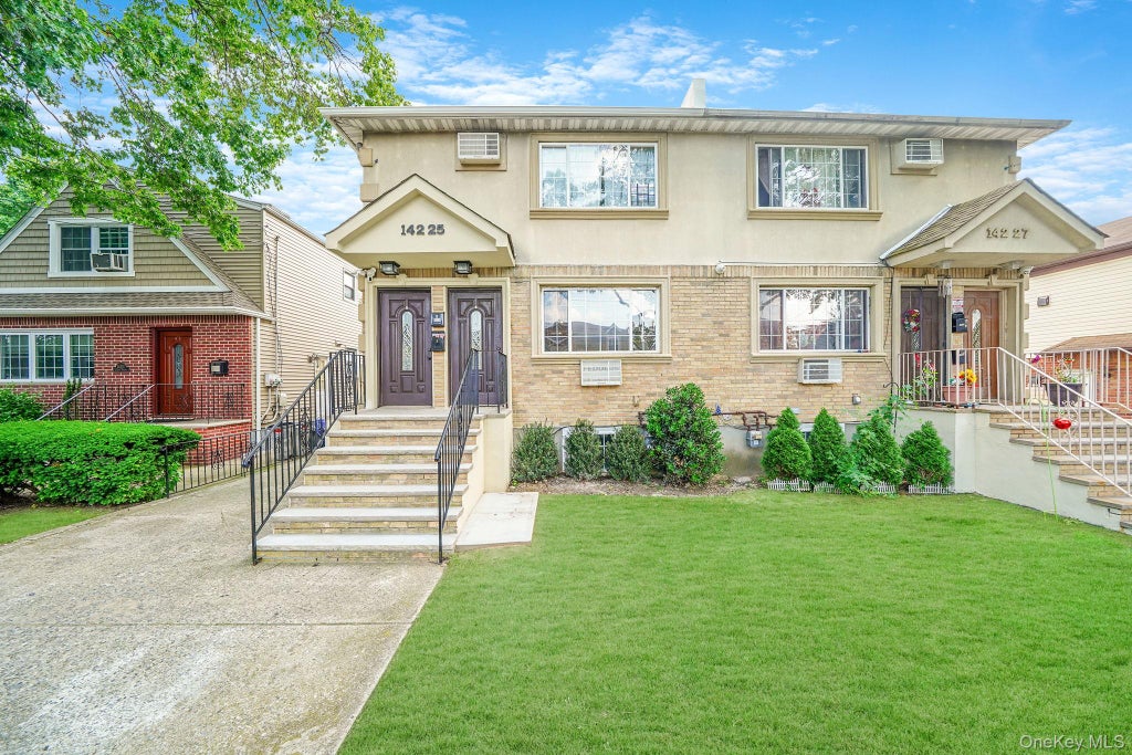 Photo of 14225 250th Street, Rosedale, NY 11422 (MLS # 1008913)