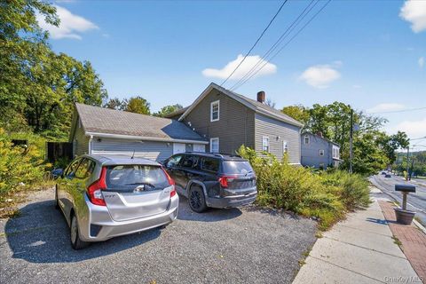 72 Main Street Bloomingburg NY 12721