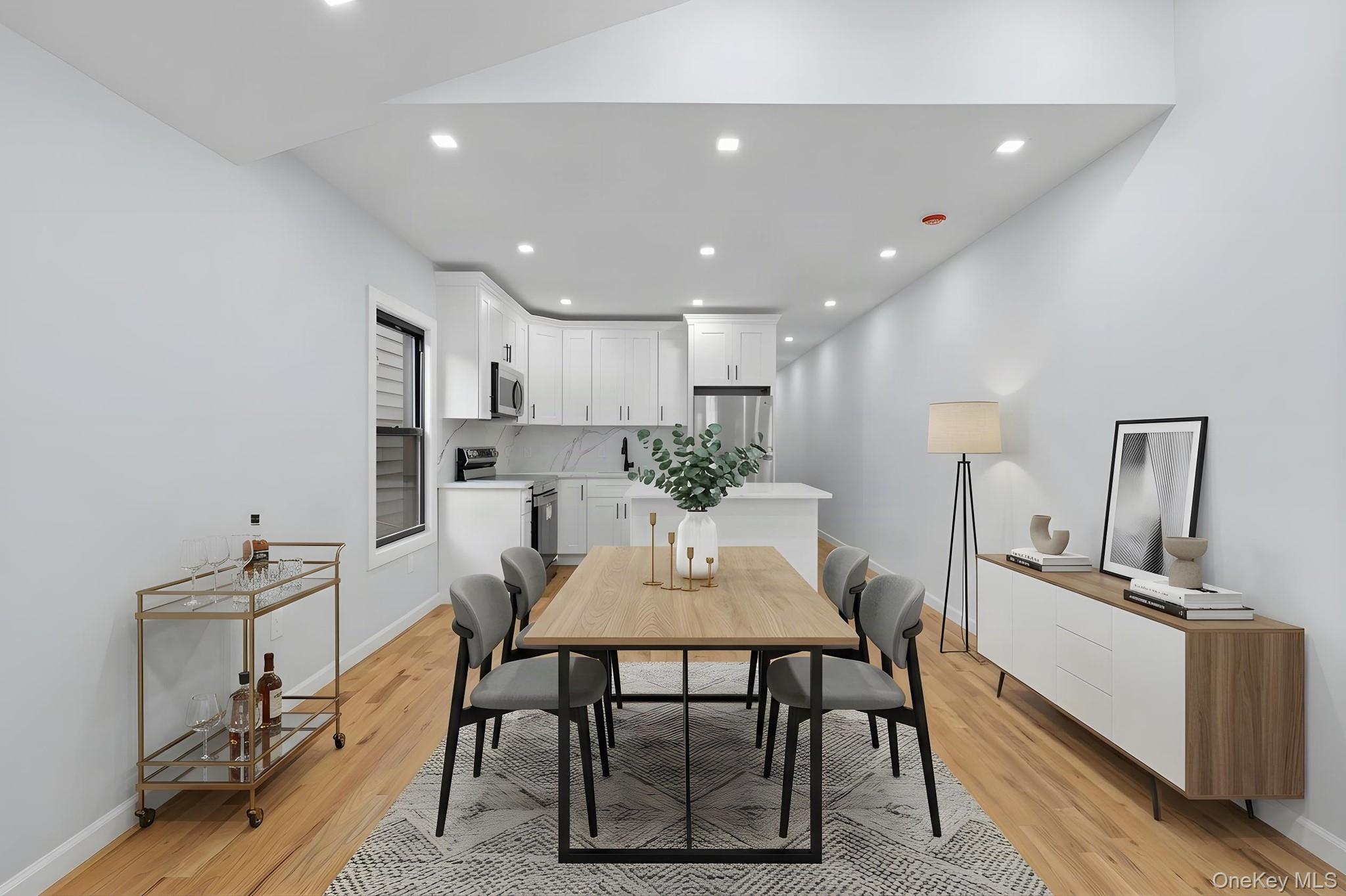 1537 E 54th Street