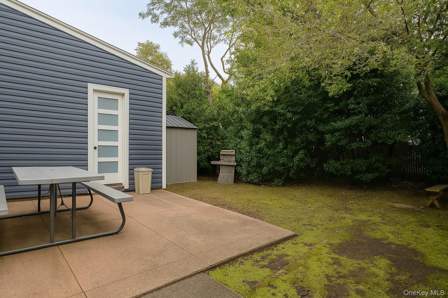 Long Beach, New York 11561, United States, 2 Bedrooms Bedrooms, ,1 BathroomBathrooms,Residential,Active,238609