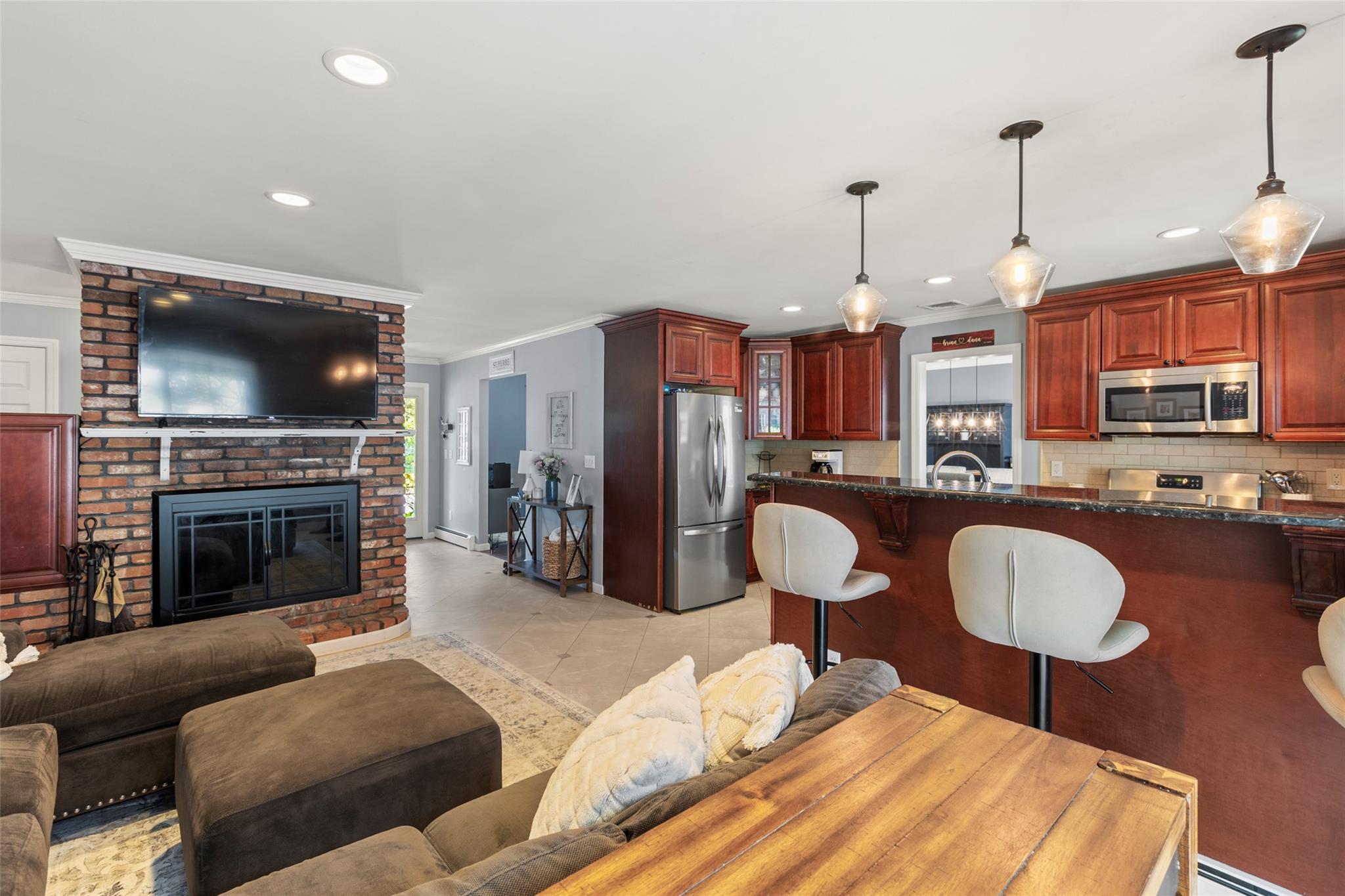 20 Soundway Drive, Rocky Point, New York image 8