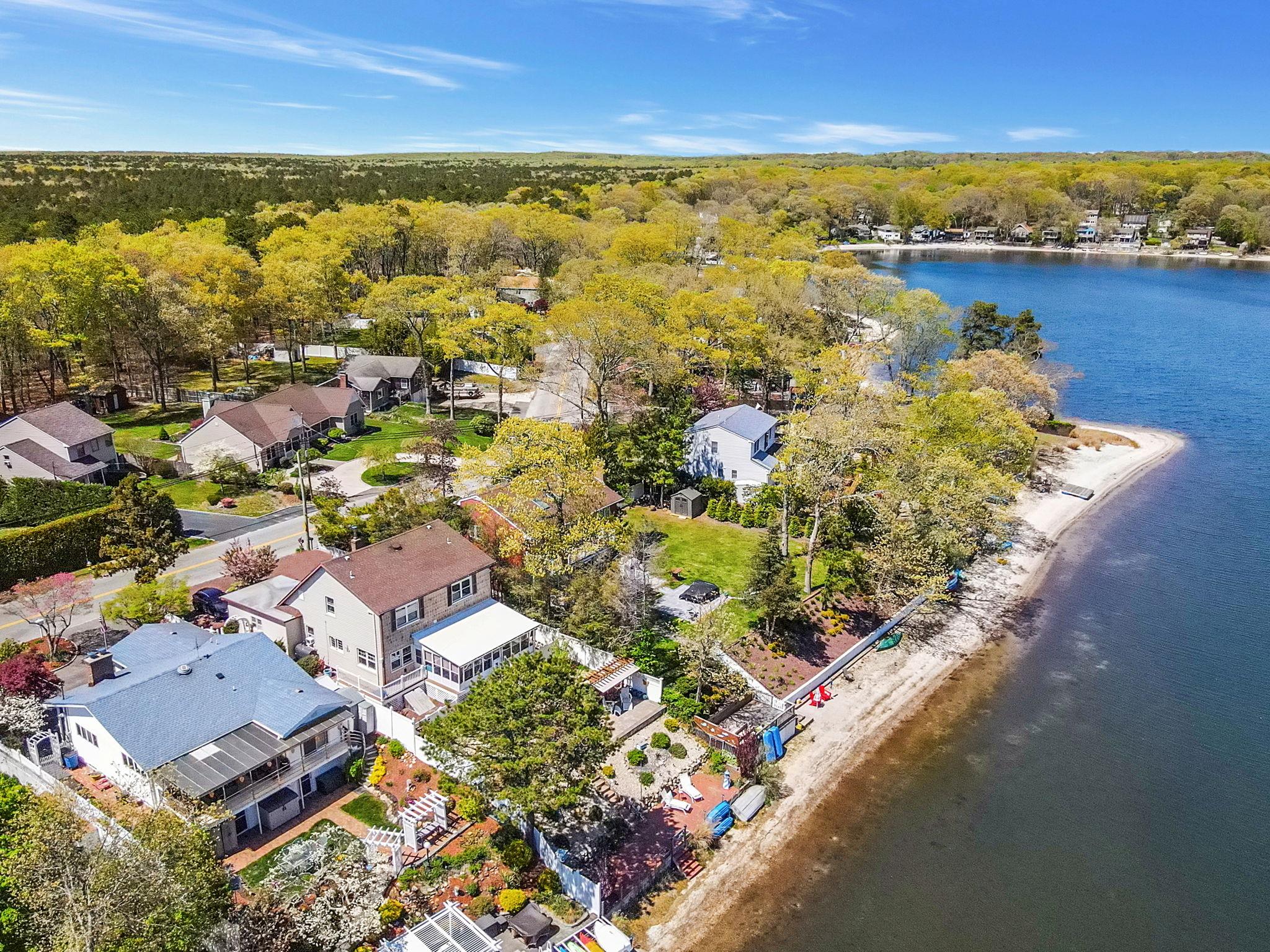 165 Lakeside Trail, Ridge, New York image 5