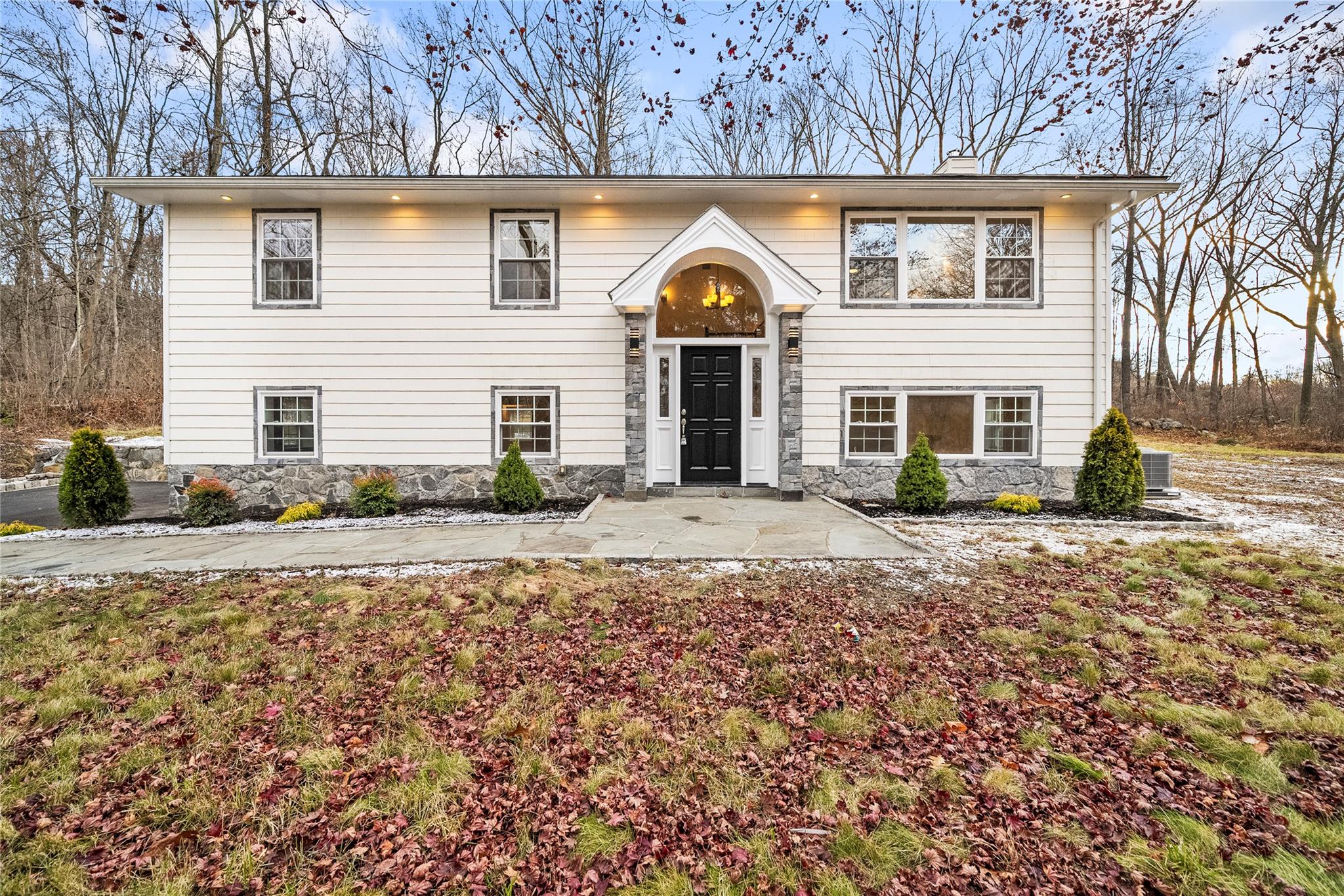 15 Cobblestone Lane, Cortlandt Manor, New York image 4