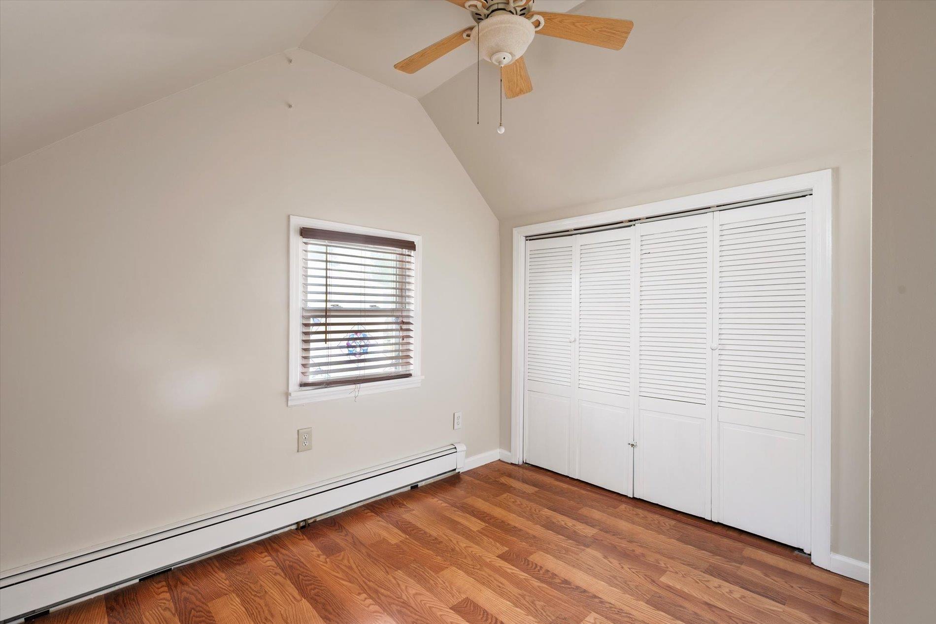 44 Needle Lane, Levittown, New York image 17