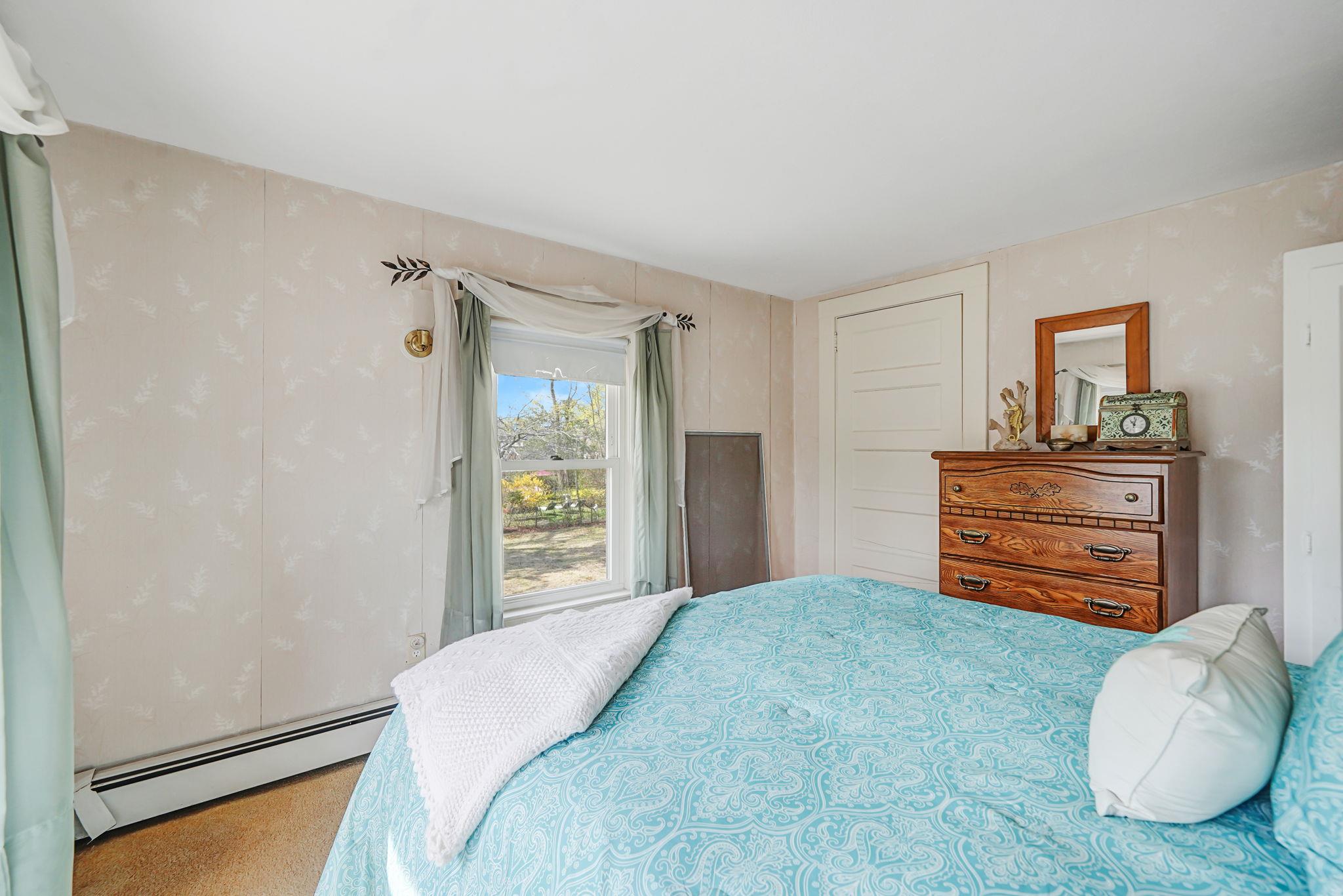 279 Sunset Avenue, Westhampton Beach, New York image 20