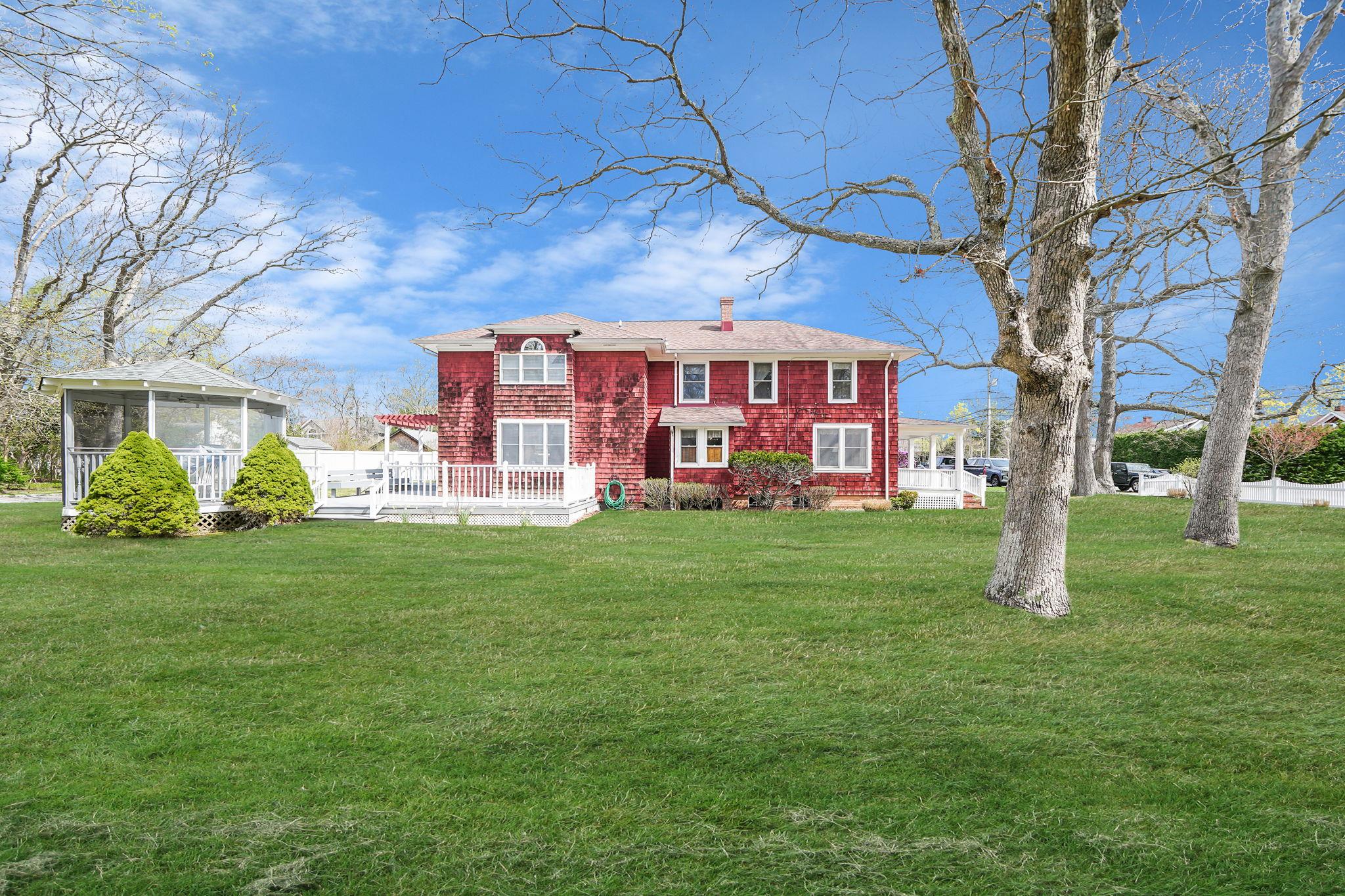 279 Sunset Avenue, Westhampton Beach, New York image 42