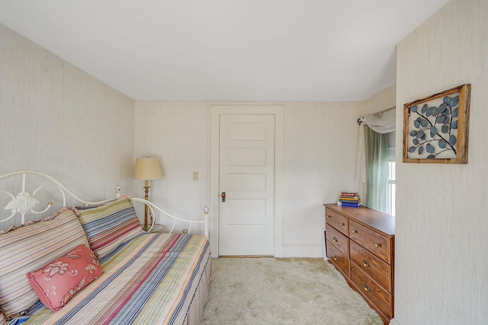 279 Sunset Avenue, Westhampton Beach, New York image 31
