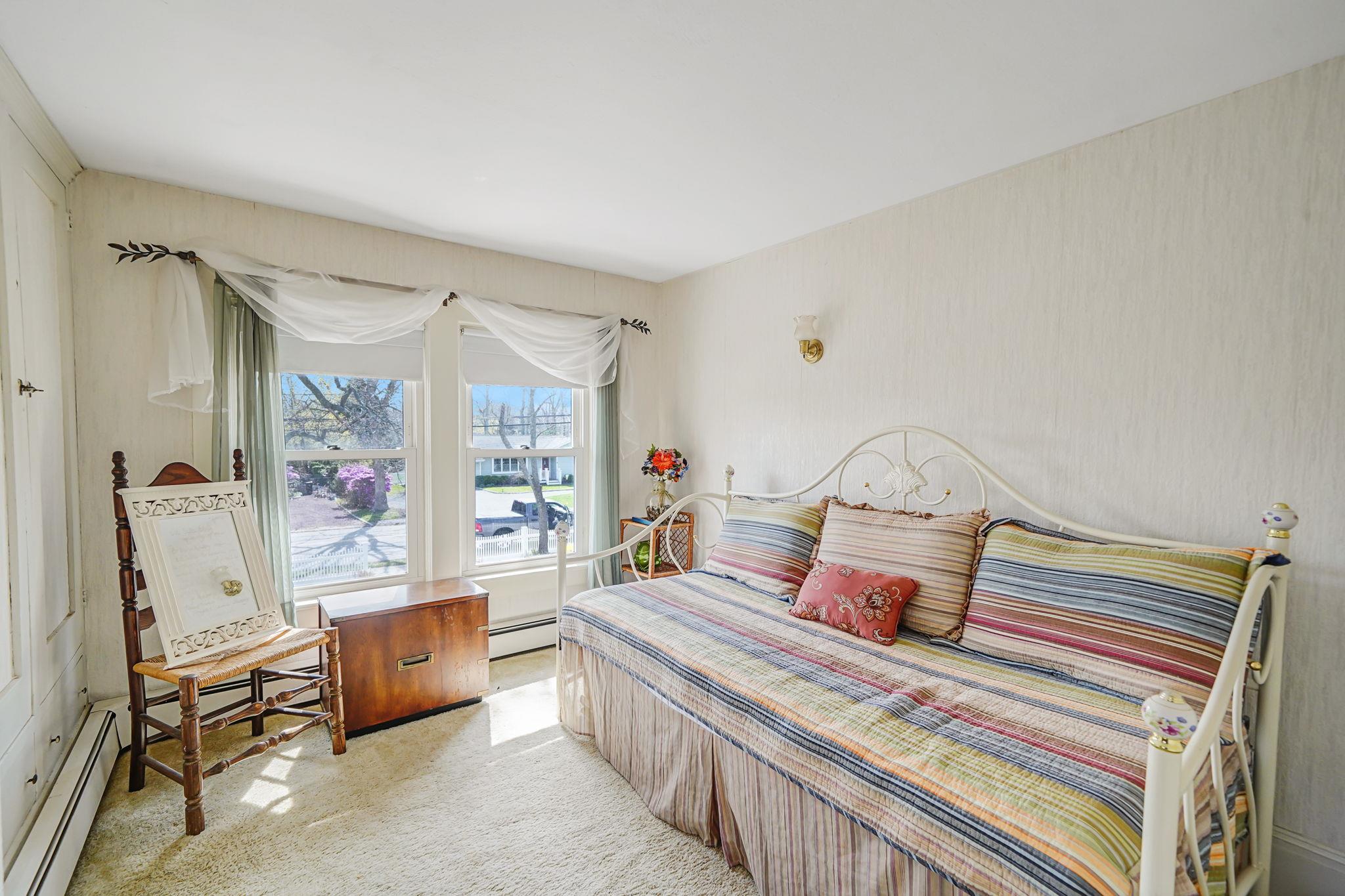279 Sunset Avenue, Westhampton Beach, New York image 30
