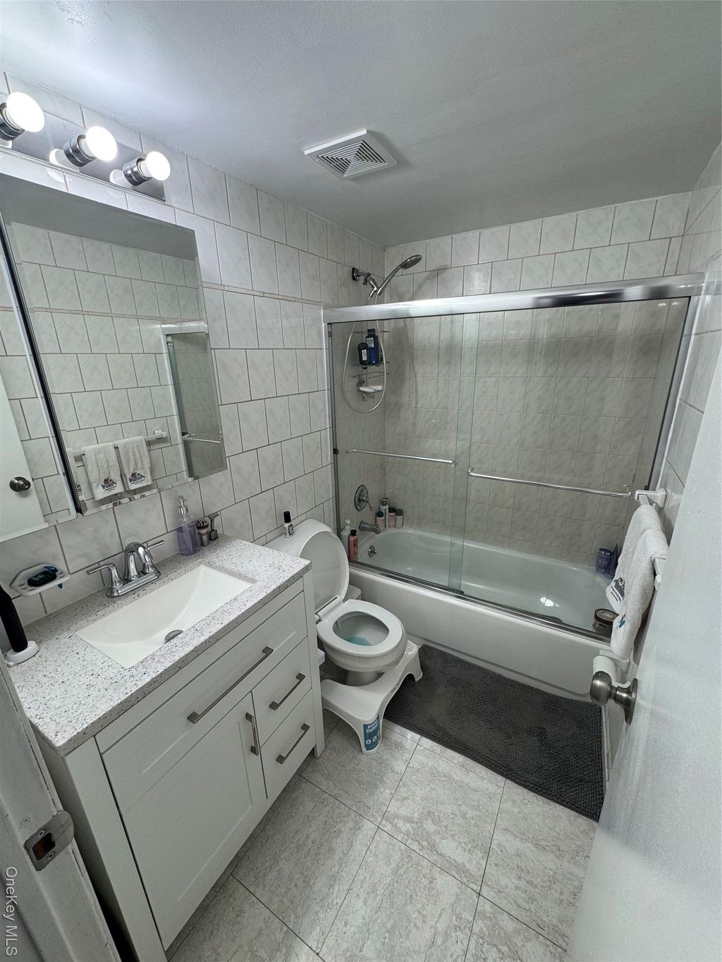 Photo of 175 Main Avenue #149, Wheatley Heights, NY 11798 (MLS # 979206)