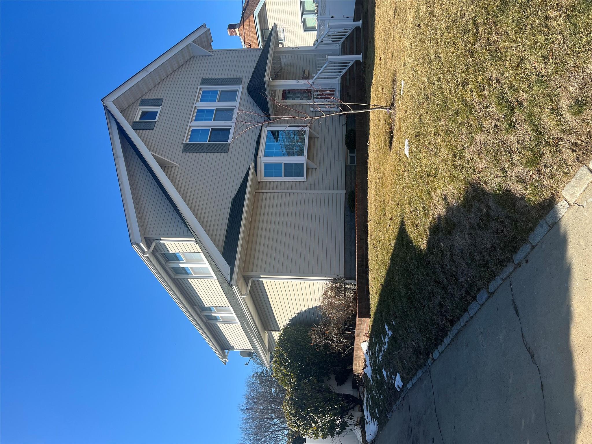 50 Roosevelt Avenue, Freeport, New York image 1