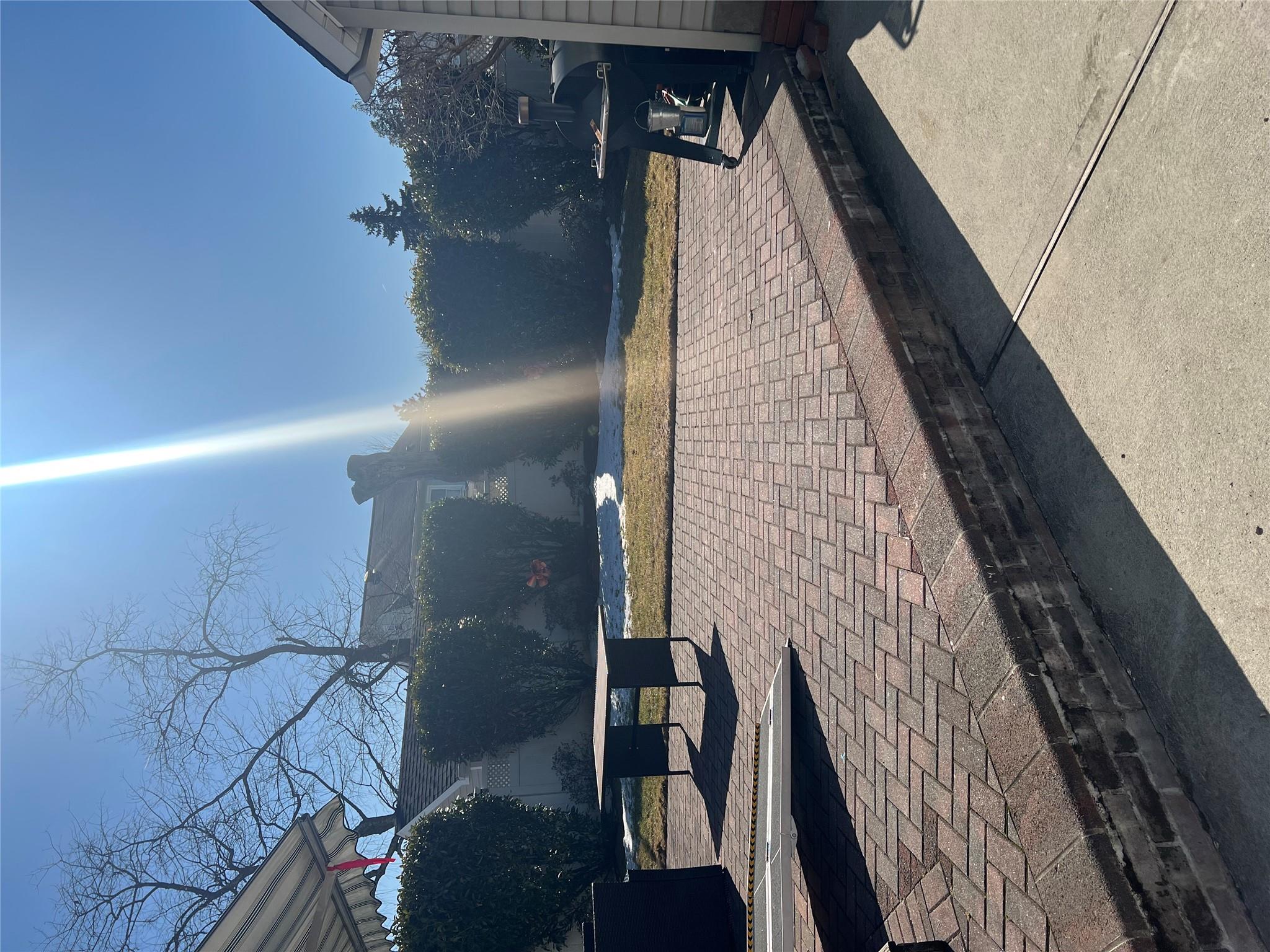 50 Roosevelt Avenue, Freeport, New York image 4