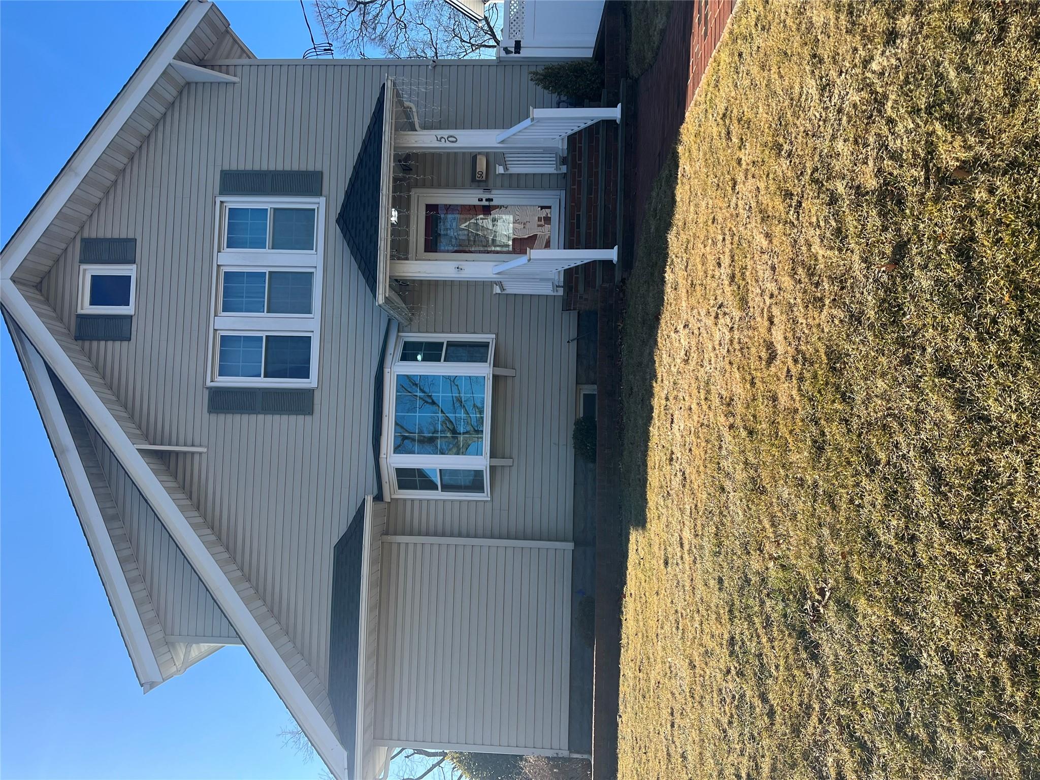 50 Roosevelt Avenue, Freeport, New York image 2