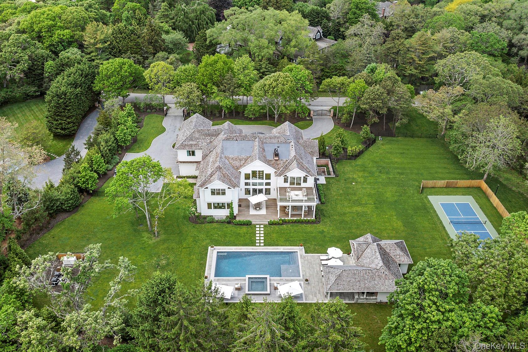 4 Heatherwood Lane