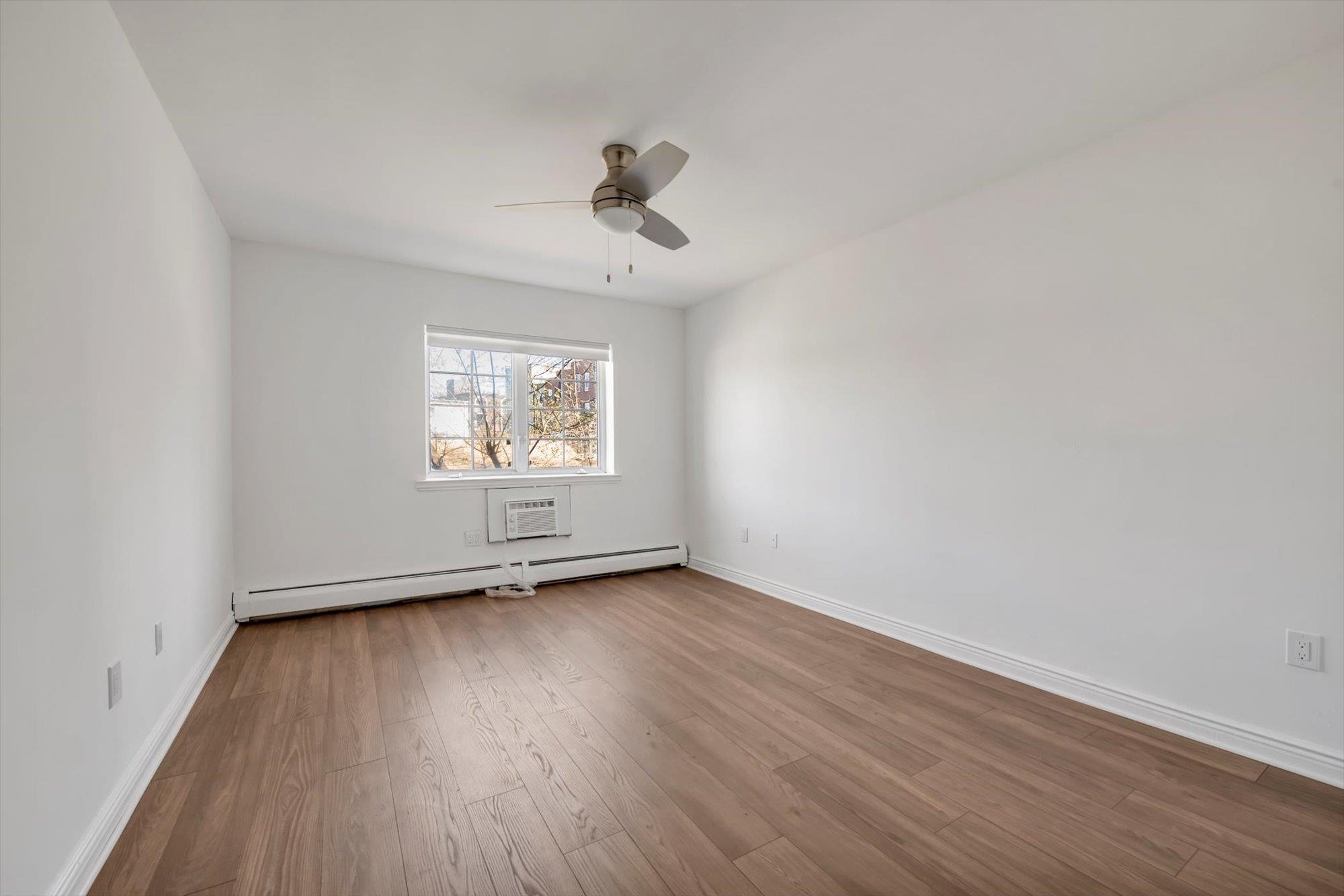 72-35 Metropolitan Avenue #BD, Middle Village, New York image 7