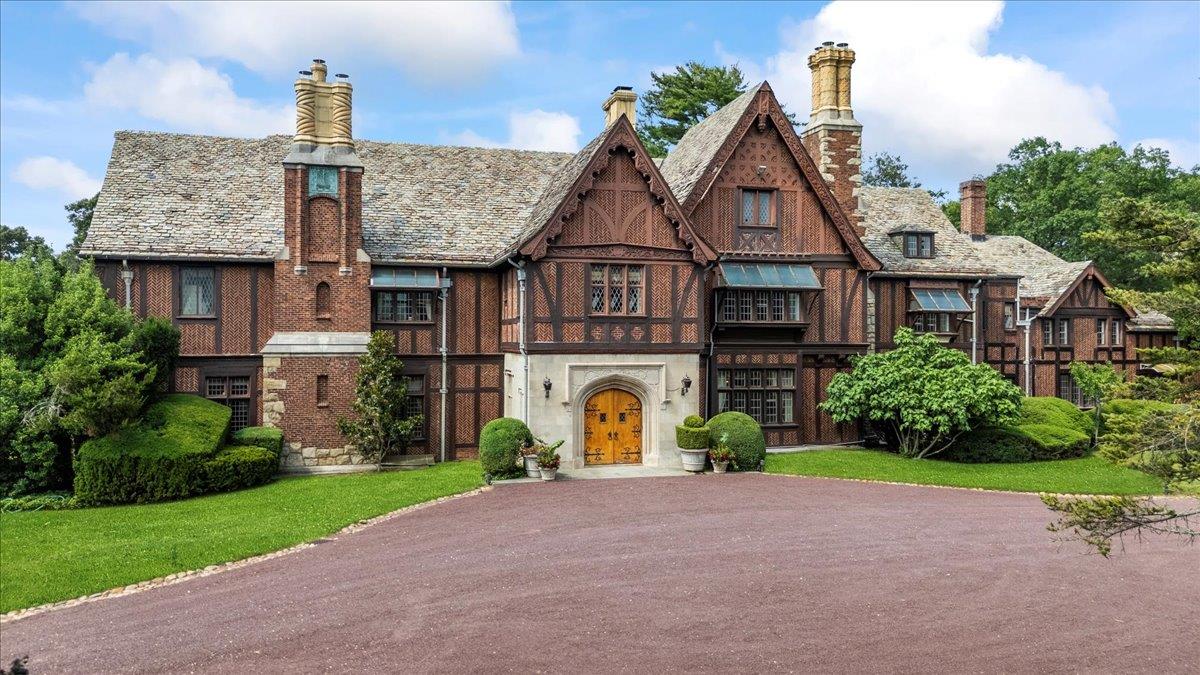 127 Horseshoe Road