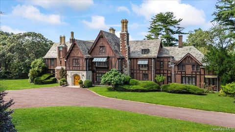 127 Horseshoe Road Mill Neck NY 11765