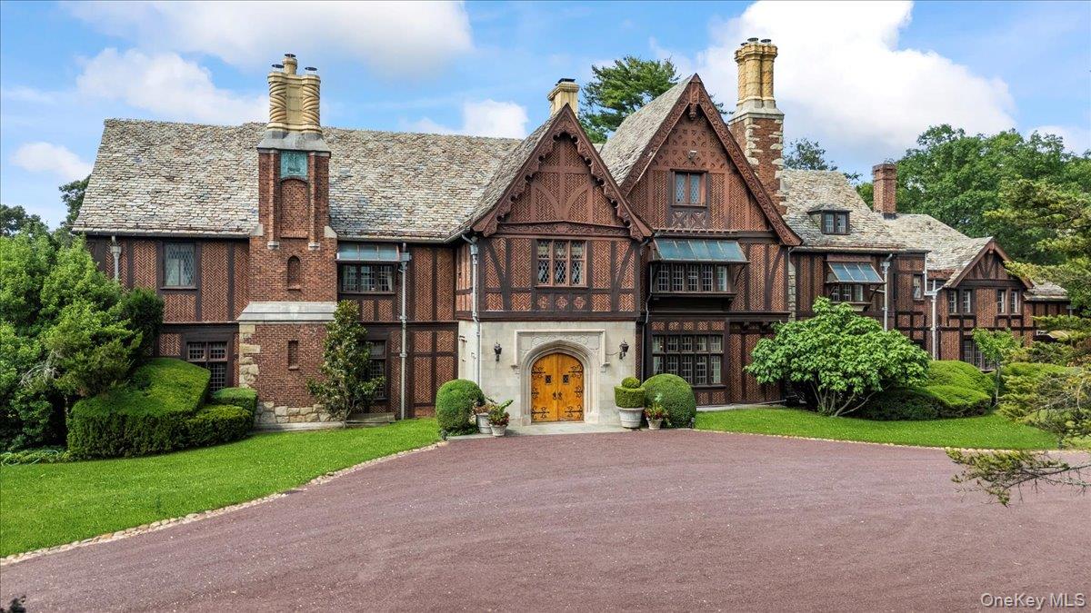 127 Horseshoe Road