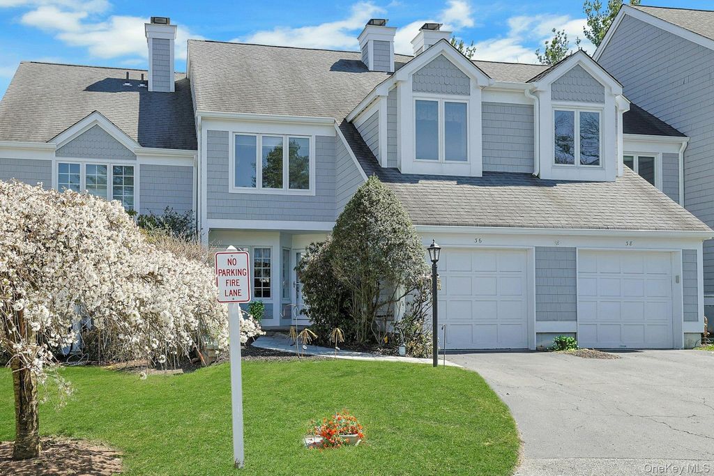 Photo of 36 Oakcrest Lane #A48, Hastings-on-Hudson, NY 10706 (MLS # 983661)