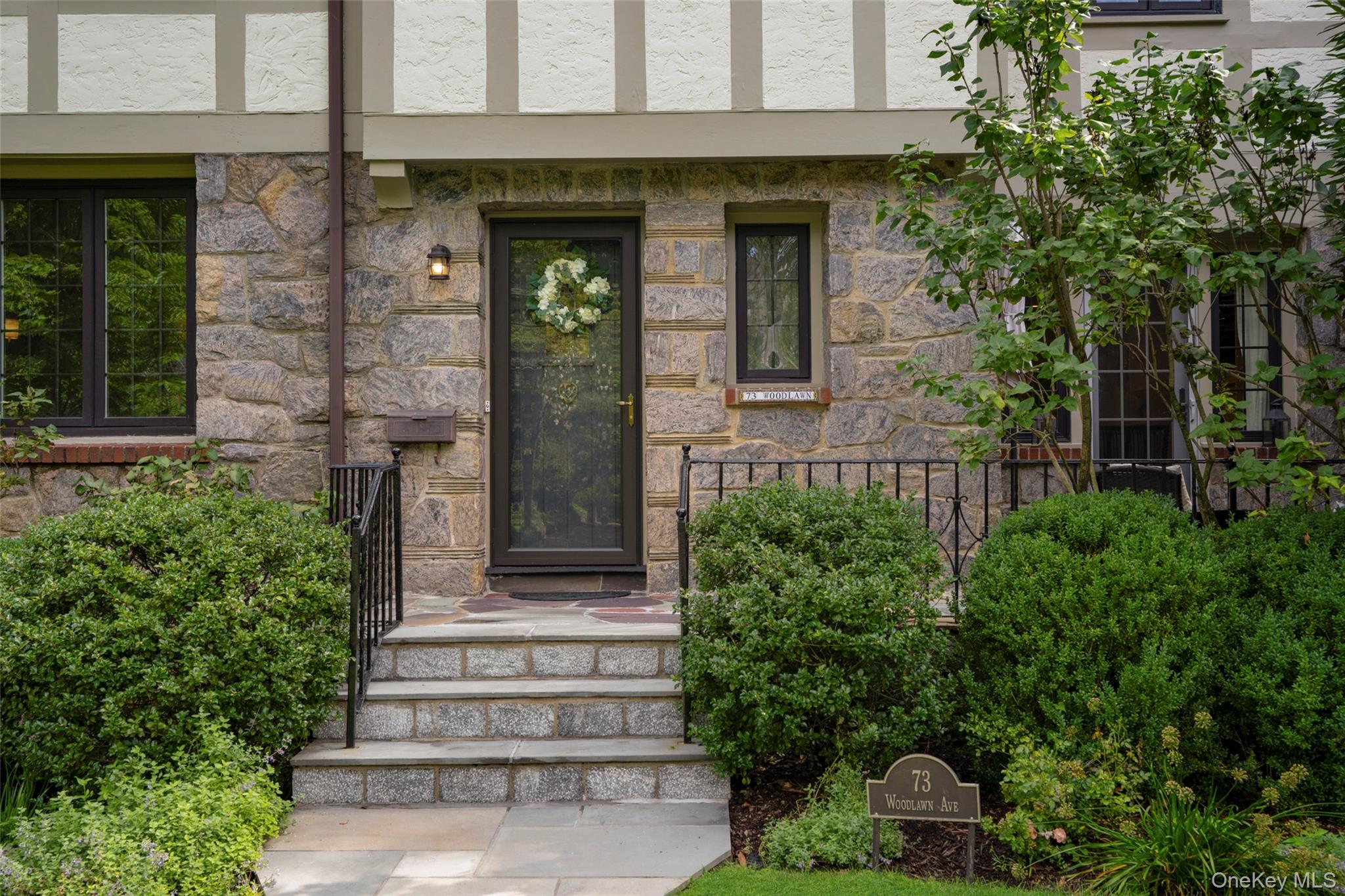 73 Woodlawn Avenue