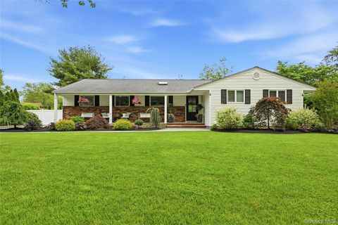 Homes For Sale - 29 Kirkland Drive<br/> Greenlawn, NY 11740