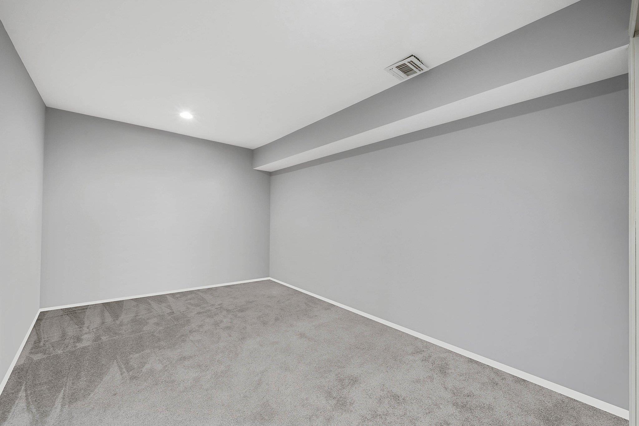 153 Constantine Way, Mount Sinai, New York image 21