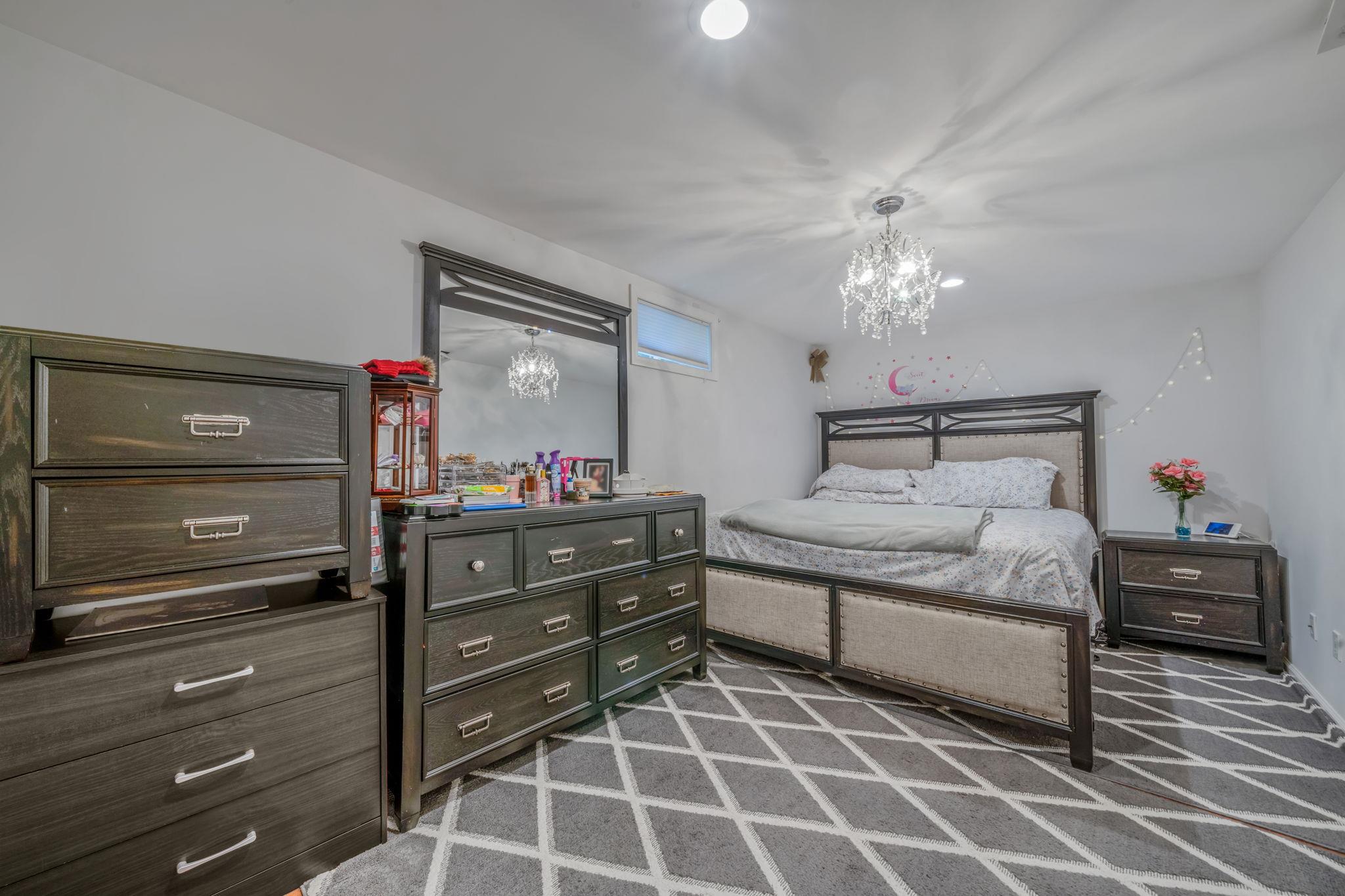 153 Constantine Way, Mount Sinai, New York image 23