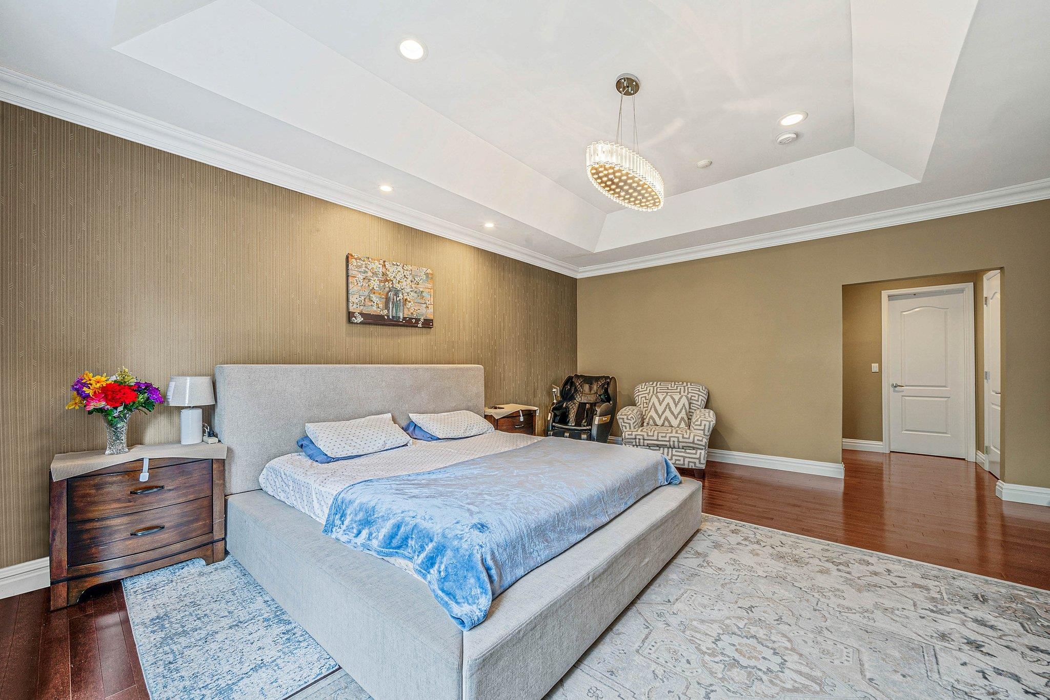153 Constantine Way, Mount Sinai, New York image 8