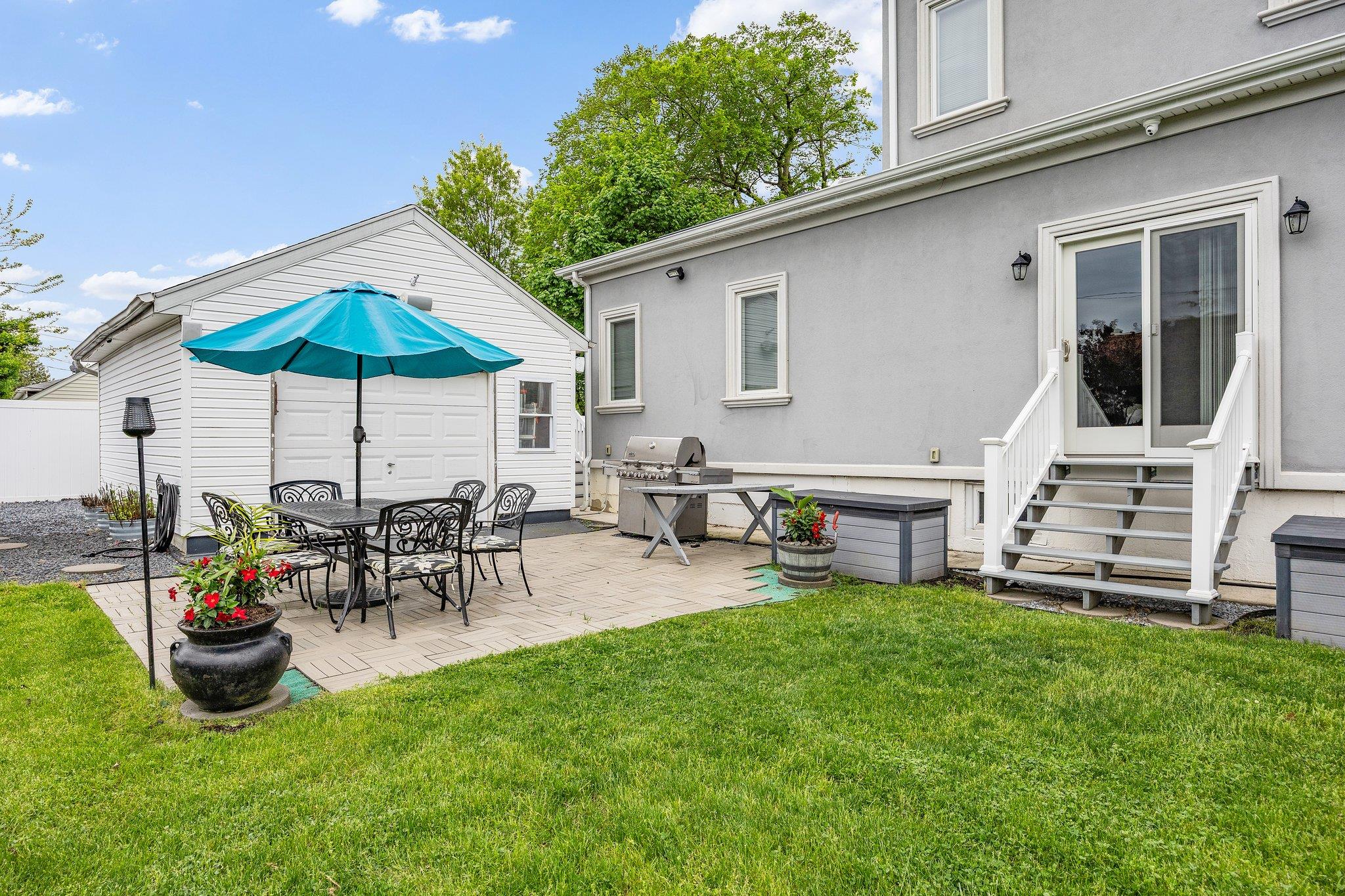 1 3rd Place, Bellmore, New York image 30
