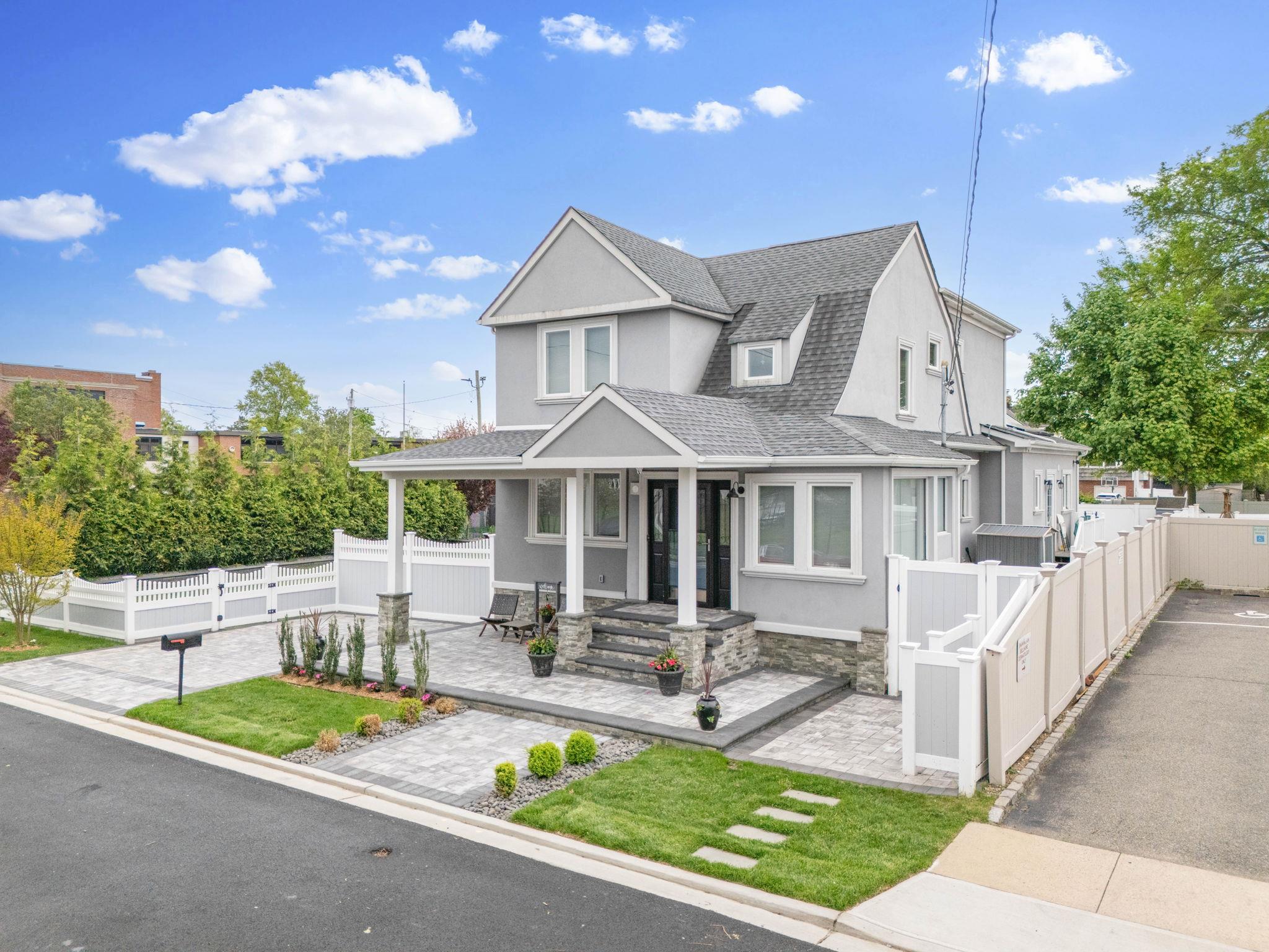 1 3rd Place, Bellmore, New York image 34