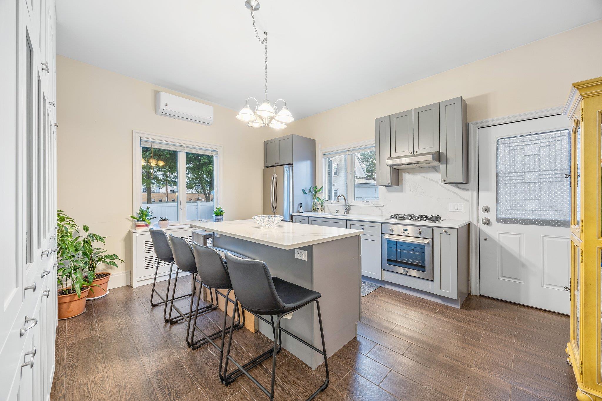 1 3rd Place, Bellmore, New York image 15