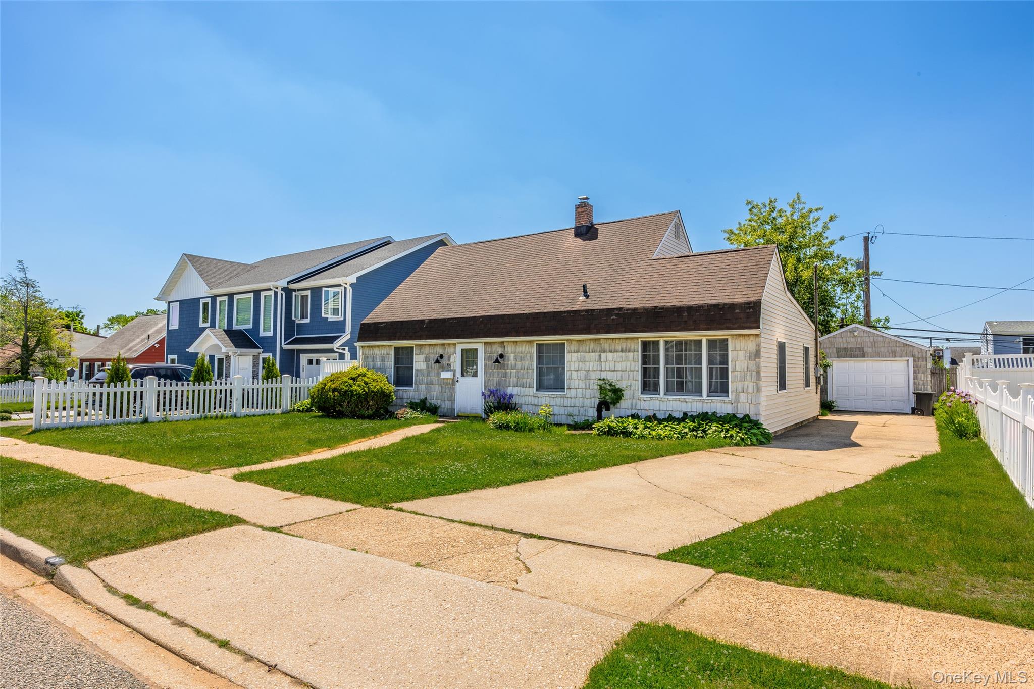 68 Crescent Lane