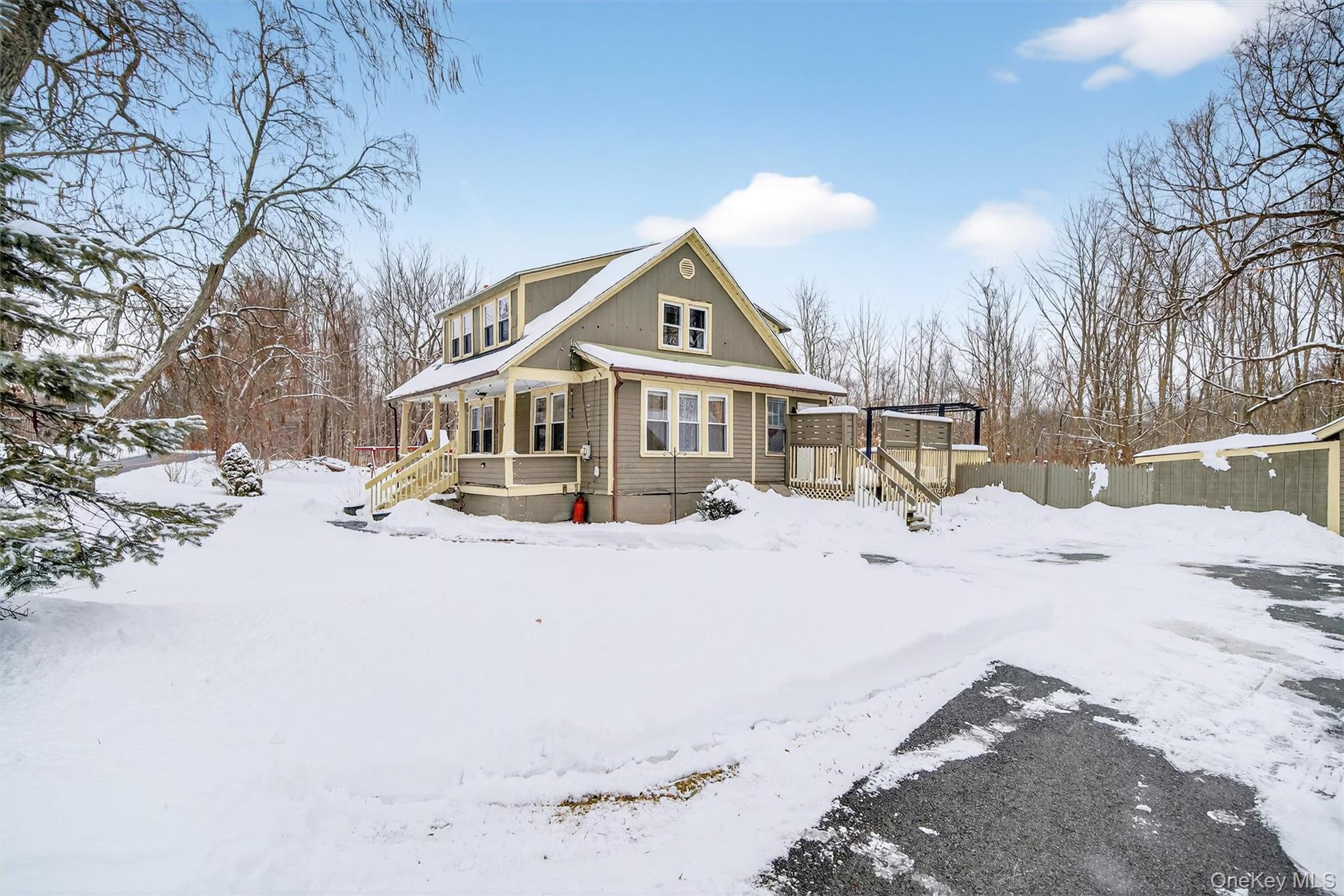 506 Plattekill Ardonia Road